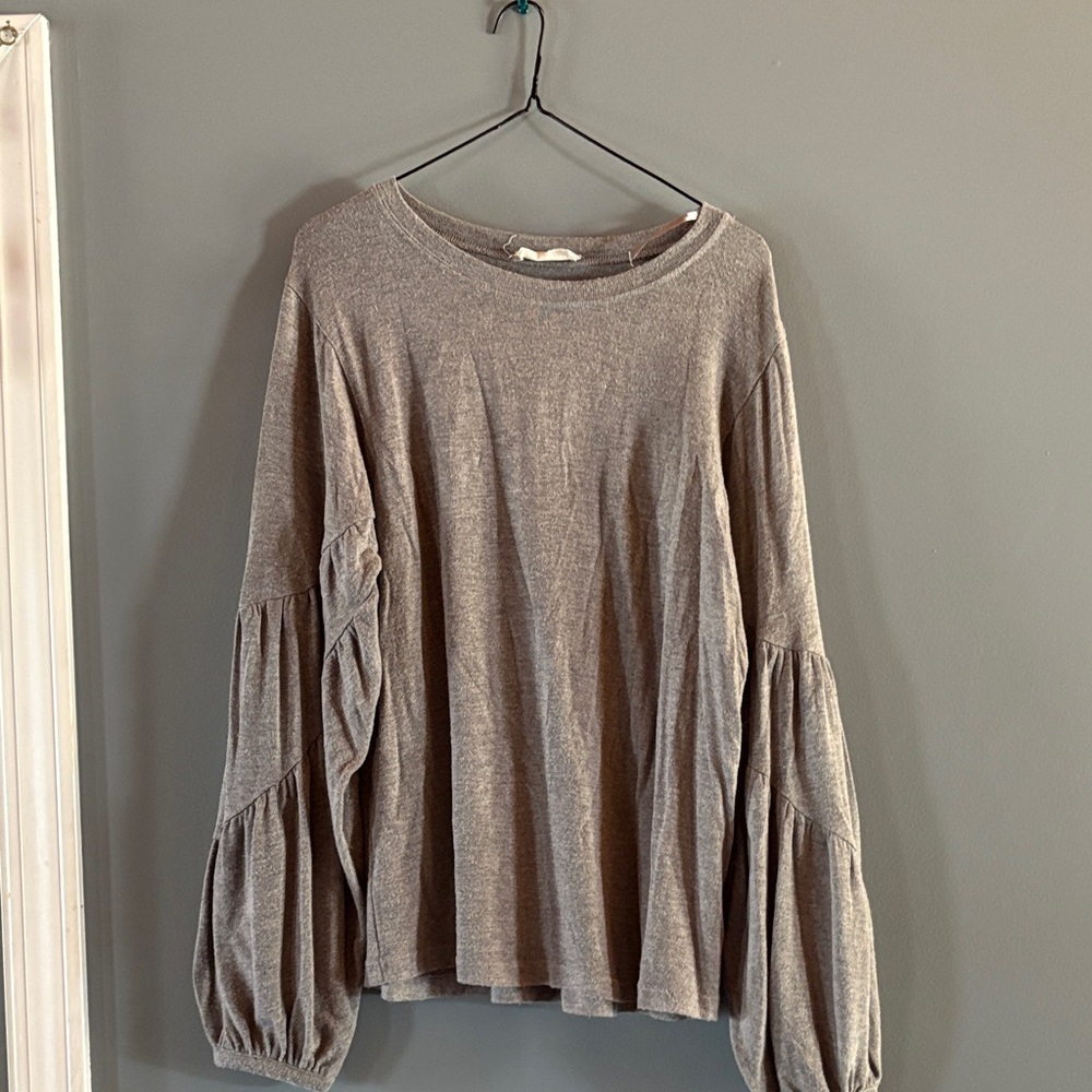 Elegant Gray Balloon Sleeve Blouse